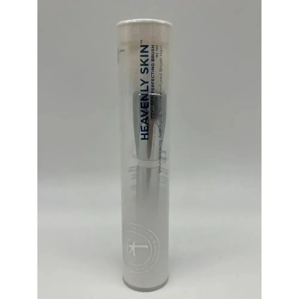 IT Cosmetics Heavenly Skin CC+ Skin Perfecting Makeup Brush, No.702